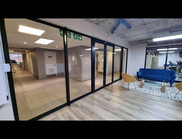 433M² OFFICE FOR SALE IN WOODSTOCK